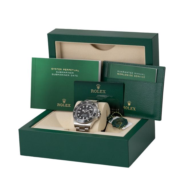 Rolex Submariner 126610 LN Image 6